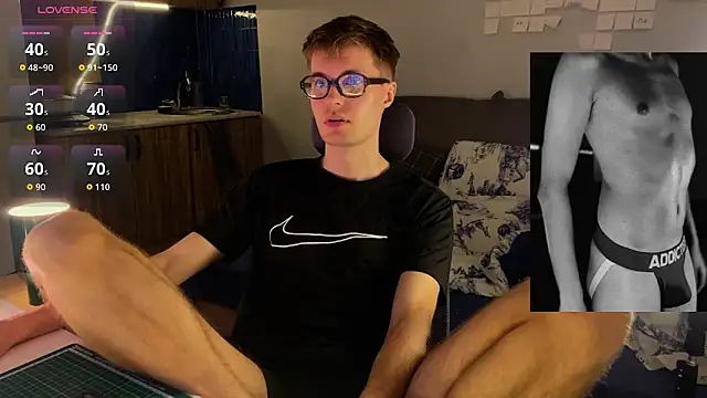 Leonnextdoor online show from February 27, 5:13 pm