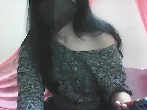 Snapshot of roseofvenom chatting on December 27, 2:54 pm roseofvenom online show from December 27, 2:54 pm