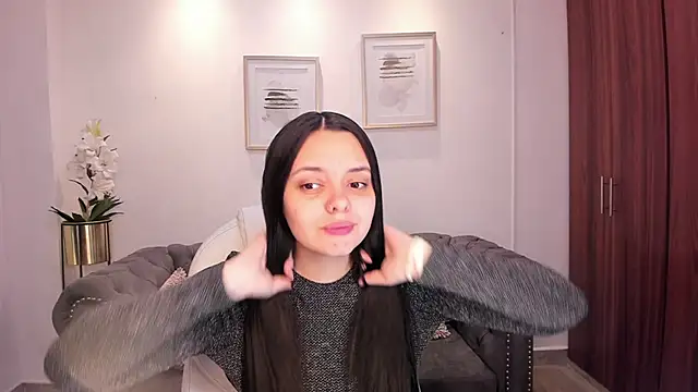 amelia cherry online show from October 17, 11:35 am