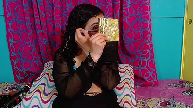 Snapshot of valerie_mase chatting on November 18, 8:24 pm valerie mase online show from November 18, 8:24 pm