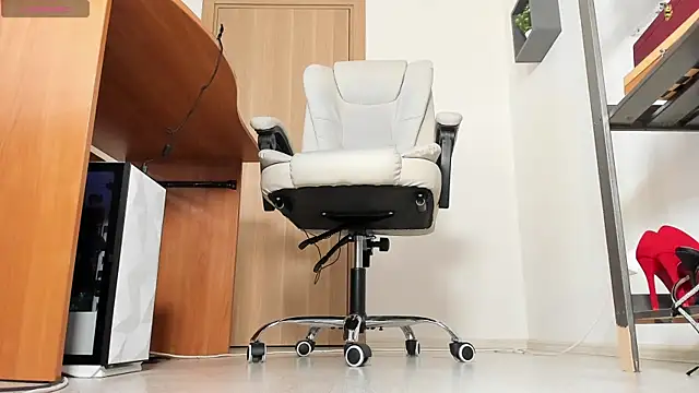 worship vika online show from September 30, 2:33 pm