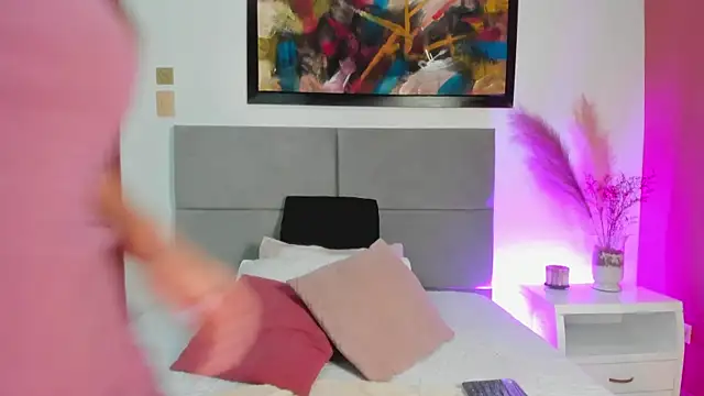 EloiseQuinn online show from February 10, 11:57 am