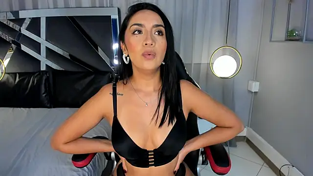 Snapshot of MAGIC_AURORAA chatting on January 10, 12:04 pm MAGIC AURORAA online show from January 10, 12:04 pm