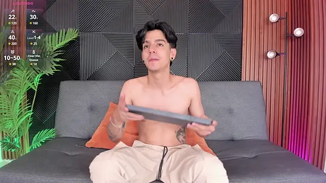 saul novak online show from January 18, 7:37 pm