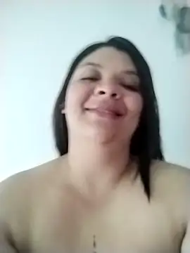 Snapshot of violeta_candyy_ chatting on March 16, 10:09 pm violeta candyy online show from March 16, 10:09 pm