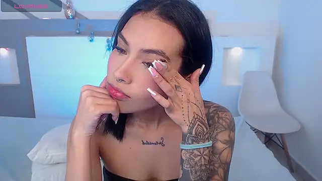 VenusEvans1 online show from January 2, 12:03 pm