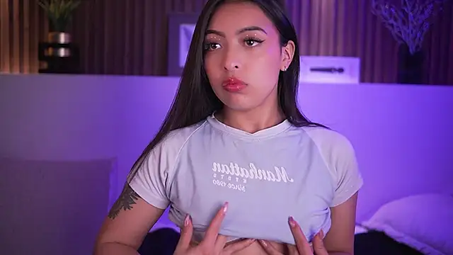 Snapshot of Camila_dupont chatting on November 14, 3:38 am Camila dupont online show from November 14, 3:38 am