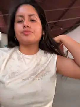 Snapshot of lunagonzales_lima_2007 chatting on February 22, 11:35 pm lunagonzales lima 2007 online show from February 22, 11:35 pm