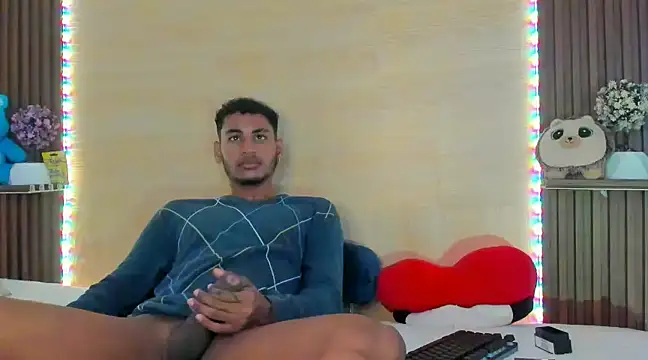 Evans777  online show from January 11, 8:10 pm