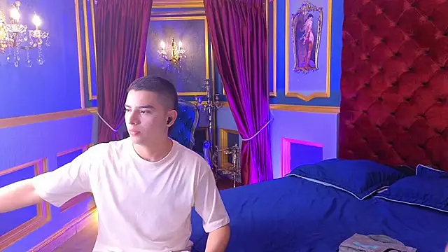 MarcoVitto online show from September 11, 3:39 am