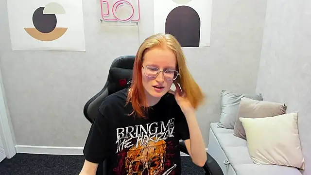 Snapshot of ElizabethHarpper chatting on January 8, 4:34 am ElizabethHarpper online show from January 8, 4:34 am