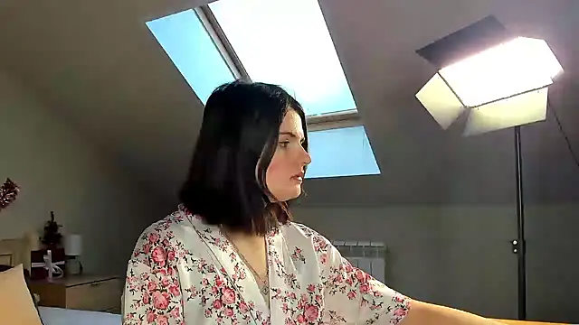 CharlotteMitchell online show from January 9, 8:03 am