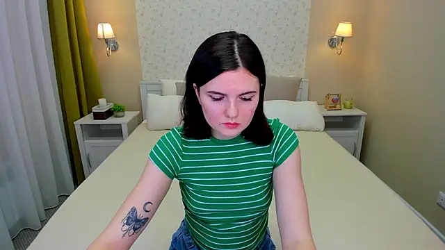 CharlotteMitchell online show from February 5, 7:07 am