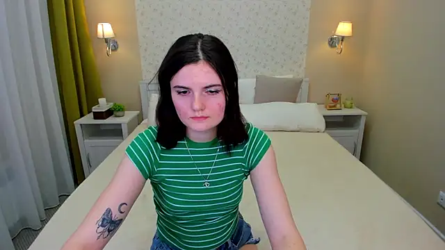 CharlotteMitchell online show from February 5, 1:11 pm