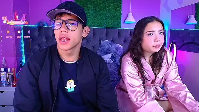 Snapshot of RyanPricee chatting on February 11, 4:17 am RyanPricee online show from February 11, 4:17 am