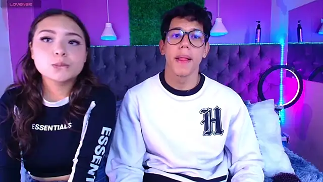 Snapshot of RyanPricee chatting on February 19, 4:41 am RyanPricee online show from February 19, 4:41 am