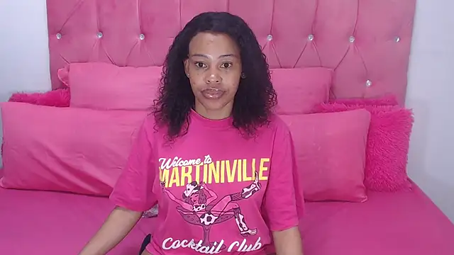 naughtiest baddy online show from November 23, 6:52 pm