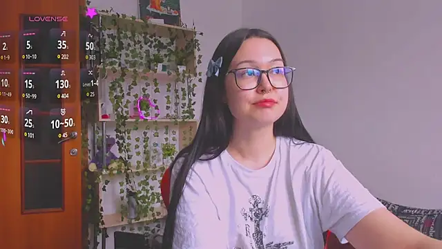 kittenrisha online show from February 26, 10:26 am