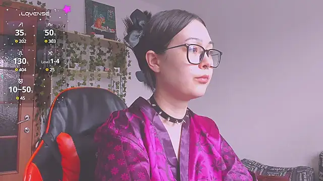 kittenrisha online show from March 15, 6:25 am