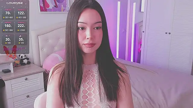 kittenrisha online show from February 15, 4:42 am