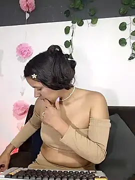 Snapshot of Danni_shy chatting on September 12, 4:34 am Danni shy online show from September 12, 4:34 am