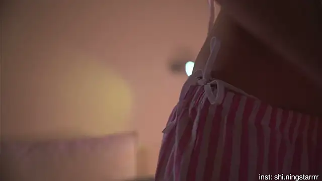 Snapshot of alittlestarrr chatting on March 19, 9:37 pm alittlestarrr online show from March 19, 9:37 pm