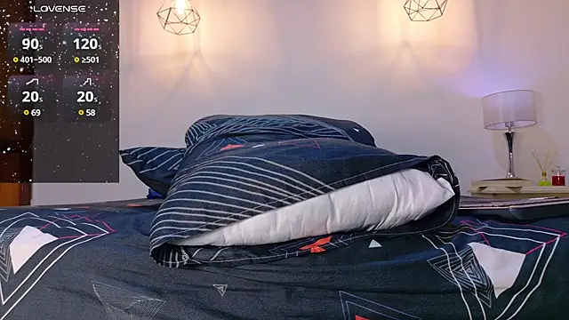 Snapshot of 1Tommy9 chatting on February 18, 10:58 pm 1Tommy9 online show from February 18, 10:58 pm