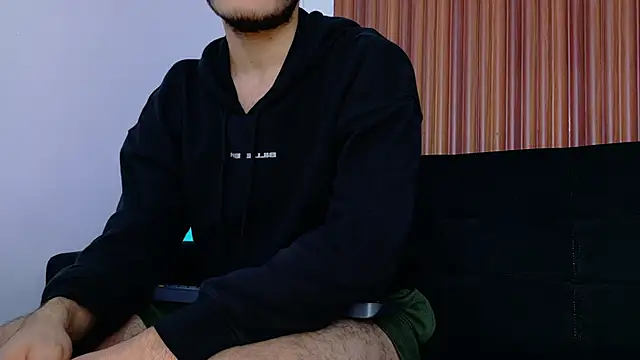 Snapshot of 1Tommy9 chatting on March 12, 12:15 pm 1Tommy9 online show from March 12, 12:15 pm