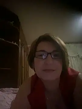 Snapshot of Prolisok473 chatting on February 14, 4:31 pm Prolisok473 online show from February 14, 4:31 pm