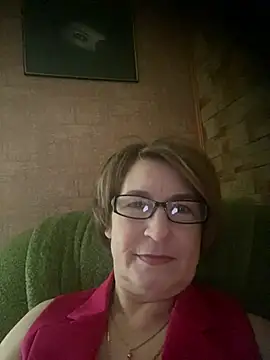 Snapshot of Prolisok473 chatting on February 21, 9:34 am Prolisok473 online show from February 21, 9:34 am