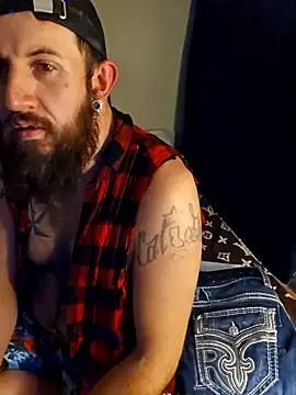 Snapshot of StruggleSnuggles chatting on February 16, 9:37 am StruggleSnuggles online show from February 16, 9:37 am