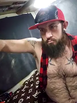 Snapshot of StruggleSnuggles chatting on March 3, 1:10 am StruggleSnuggles online show from March 3, 1:10 am