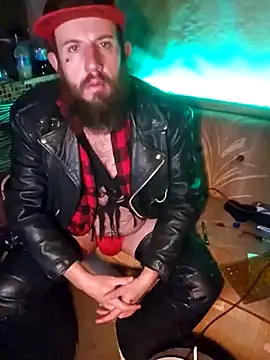 Snapshot of StruggleSnuggles chatting on March 9, 10:19 am StruggleSnuggles online show from March 9, 10:19 am