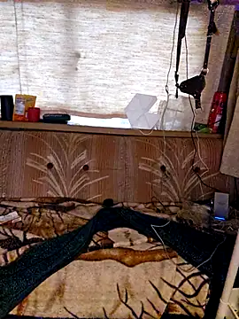 Snapshot of StruggleSnuggles chatting on November 5, 11:49 pm StruggleSnuggles online show from November 5, 11:49 pm