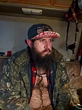 Snapshot of StruggleSnuggles chatting on November 8, 11:21 am StruggleSnuggles online show from November 8, 11:21 am