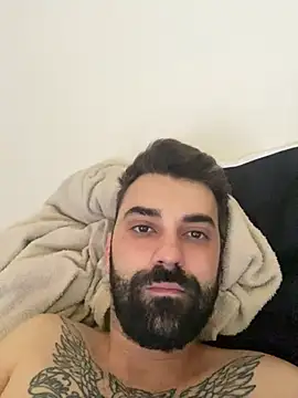 Snapshot of biel_96 chatting on January 4, 12:49 pm biel 96 online show from January 4, 12:49 pm