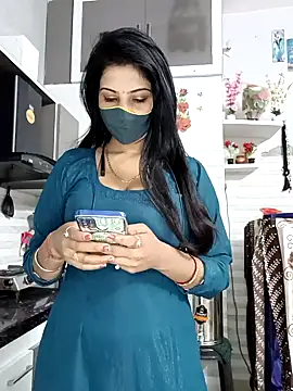 Snapshot of Best-Couple chatting on November 18, 3:01 am Best-Couple online show from November 18, 3:01 am