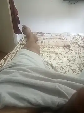 Snapshot of jemes21in chatting on October 24, 6:54 am jemes21in online show from October 24, 6:54 am