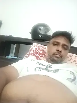 Snapshot of jemes21in chatting on November 15, 6:04 pm jemes21in online show from November 15, 6:04 pm