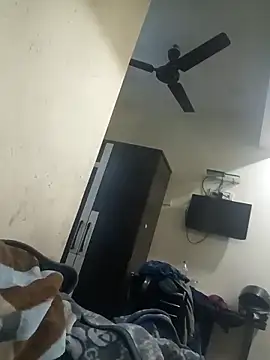 Snapshot of jemes21in chatting on November 19, 9:42 am jemes21in online show from November 19, 9:42 am