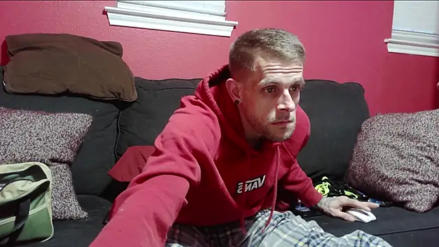 Snapshot of JamesMichael88 chatting on December 28, 1:38 pm JamesMichael88 online show from December 28, 1:38 pm