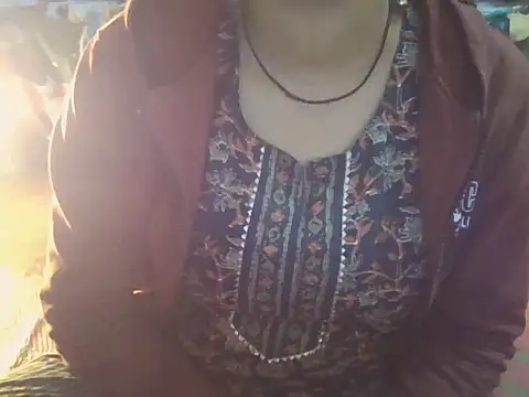 Snapshot of Hot-shanvi chatting on January 8, 12:15 pm Hot-shanvi online show from January 8, 12:15 pm