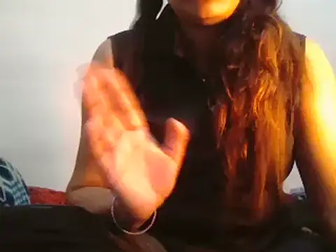 Snapshot of Hot-shanvi chatting on January 24, 8:23 am Hot-shanvi online show from January 24, 8:23 am
