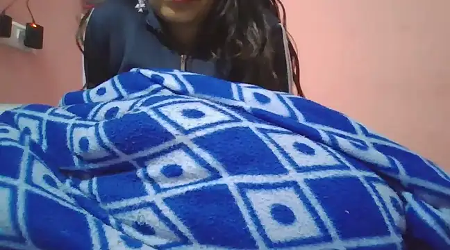 Snapshot of Hot-shanvi chatting on March 5, 8:32 pm Hot-shanvi online show from March 5, 8:32 pm