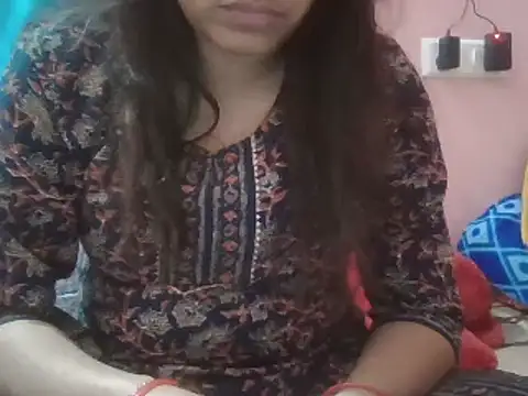 Snapshot of Hot-shanvi chatting on March 8, 9:50 am Hot-shanvi online show from March 8, 9:50 am