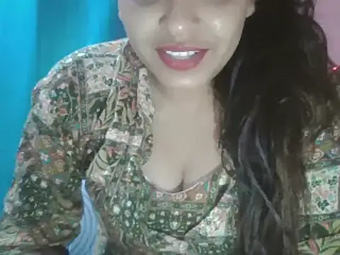 Snapshot of Hot-shanvi chatting on March 9, 11:25 am Hot-shanvi online show from March 9, 11:25 am