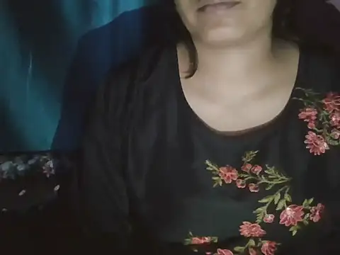 Snapshot of Hot-shanvi chatting on October 13, 5:35 pm Hot-shanvi online show from October 13, 5:35 pm