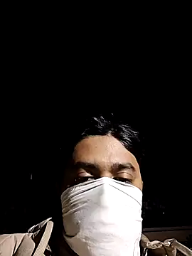 Snapshot of Whitehouse01 chatting on December 30, 7:32 pm Whitehouse01 online show from December 30, 7:32 pm