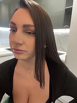 Snapshot of claraxjoyy chatting on January 15, 4:36 am claraxjoyy online show from January 15, 4:36 am