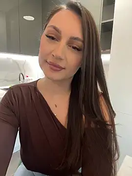 Snapshot of claraxjoyy chatting on February 4, 7:29 am claraxjoyy online show from February 4, 7:29 am